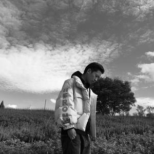 女生张开腿让男生甬的视频
